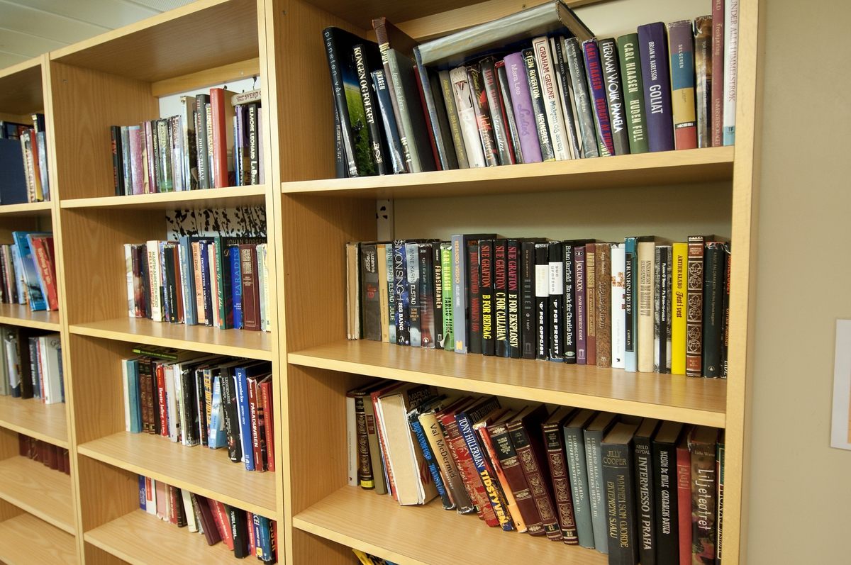 "Biblioteket" på Statfjord C er plassert i korridoren i syvende etasje.