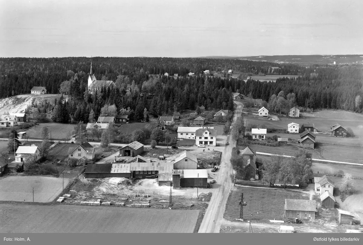 Trømborg Sag & Høvleri,  i Eidsberg, flyfoto fra 27. mai 1957.