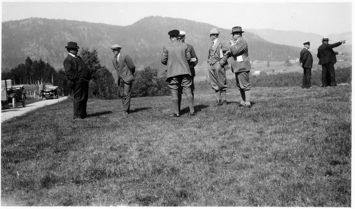 Heddal 1929, fløtningssjefer på befaring