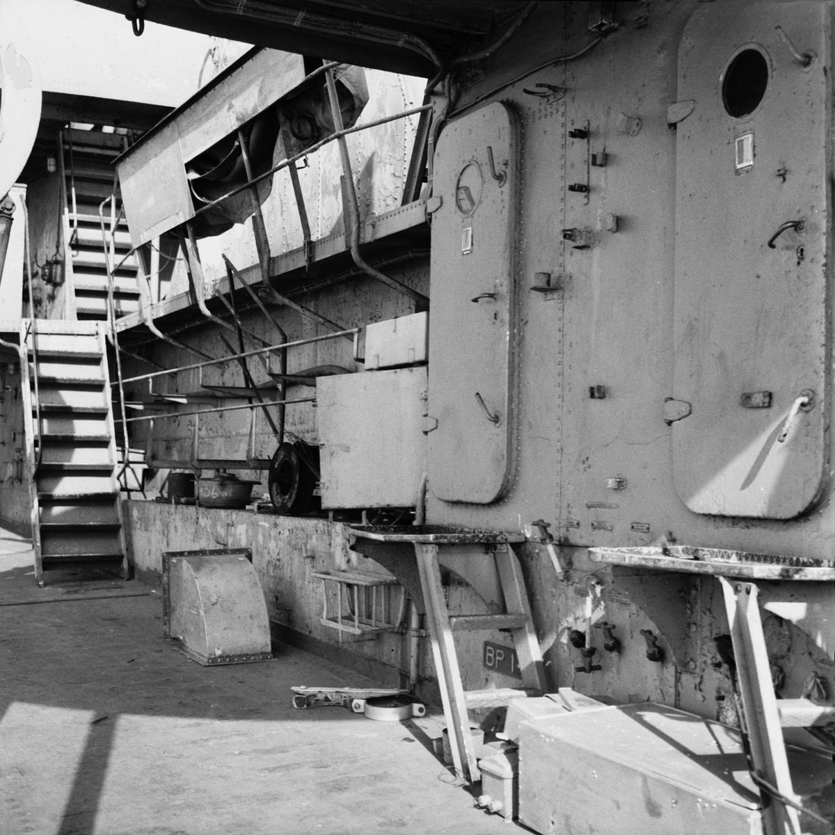 V21901