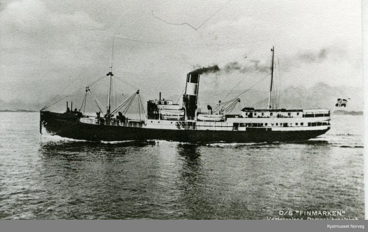 Hurtigruteskipet "Finnmarken"