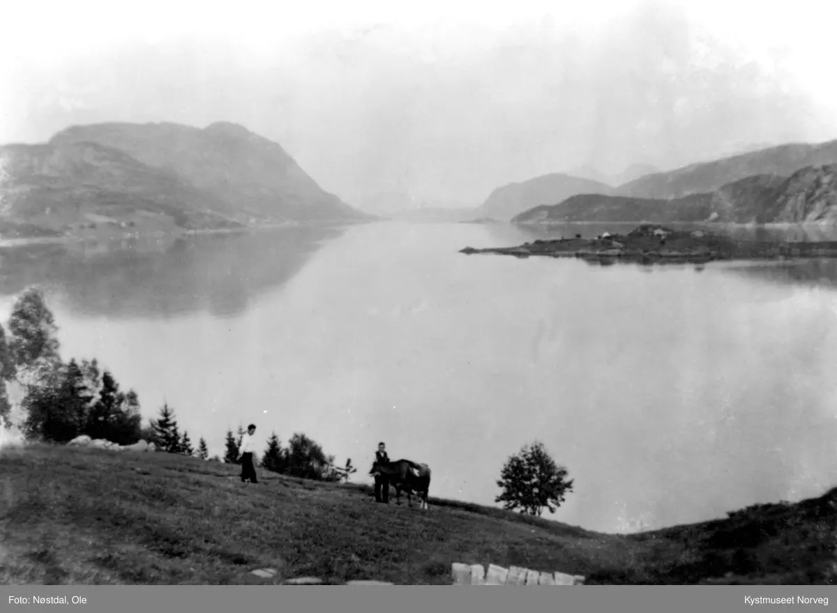 Årsetfjorden i Nærøy kommune