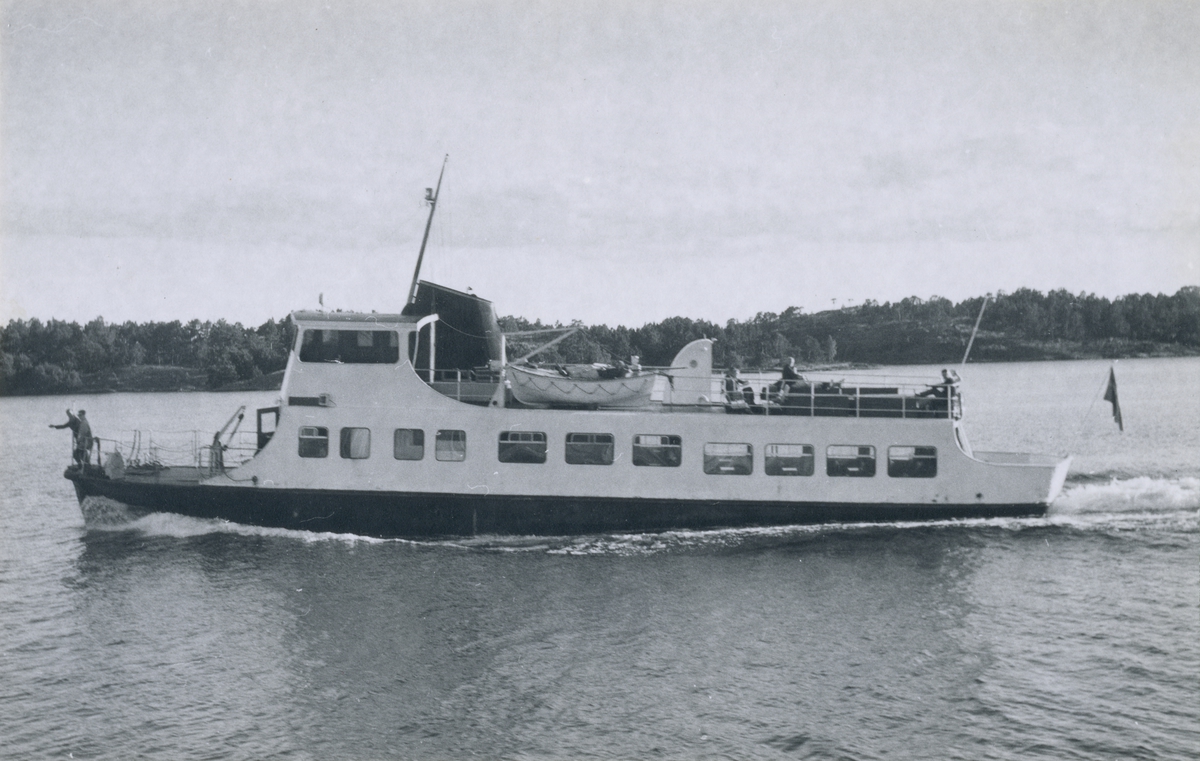 Väster om Sandhamn. 1961-05-08