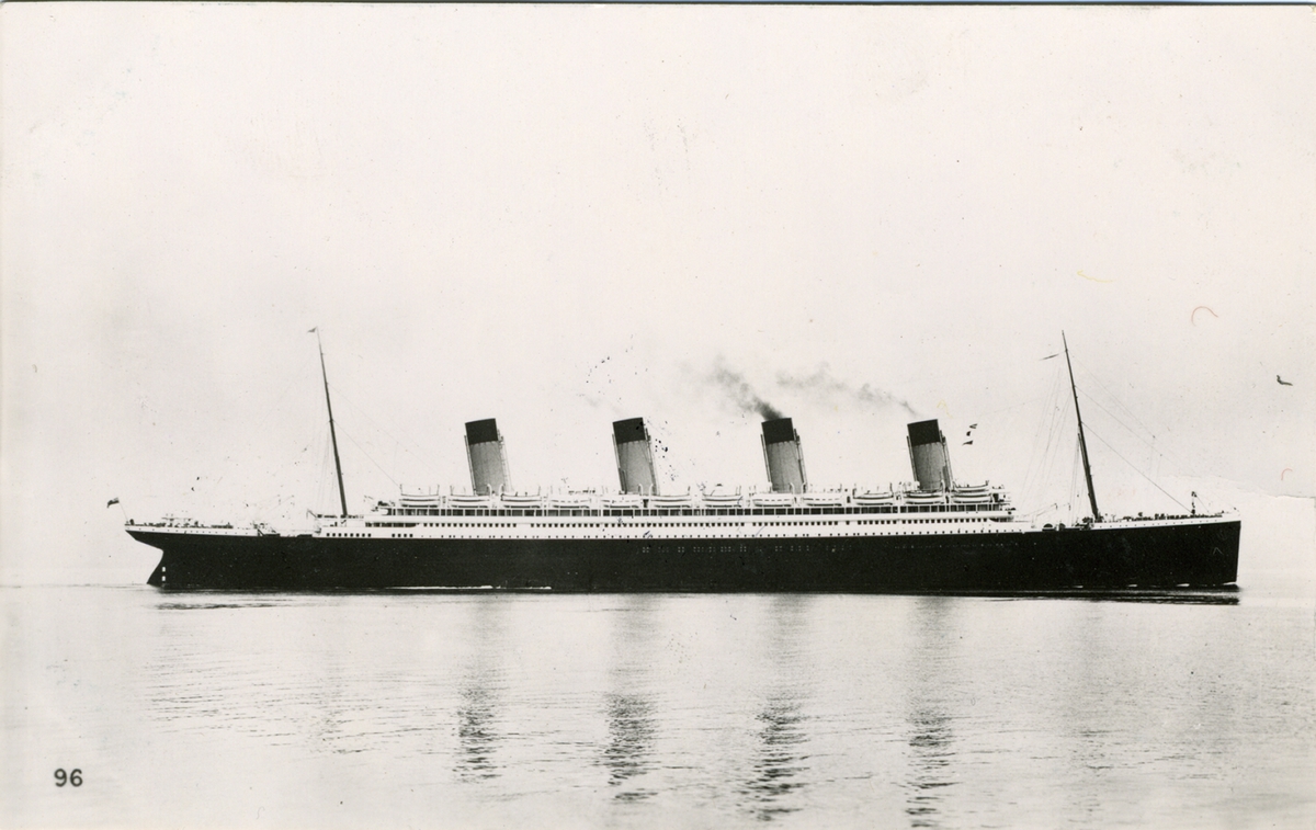 96. Copyright and Published by Real Photographs, 9 Union Court, Liverpool 2.
[baksida med tidtabell för 1927]