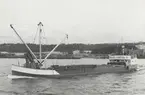 Lastmotorfartyget UNDERÅS SANDTAG III. foto 11.7.1965.