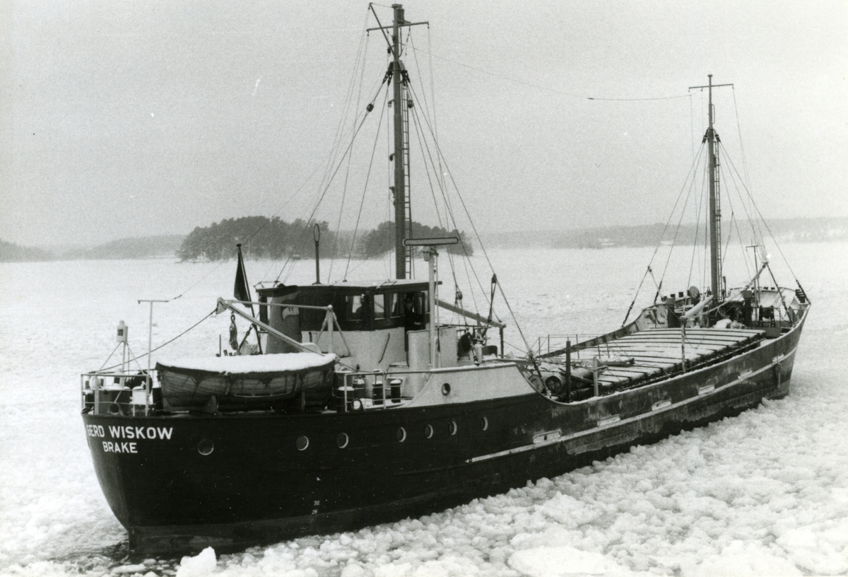 Ägare:/1963-68/: Fritz Wiskow. Hemort: Brake.