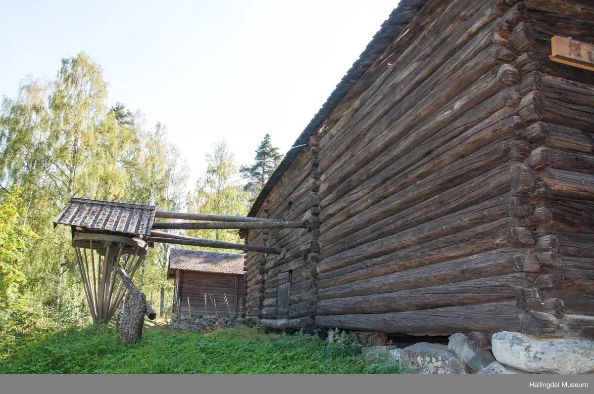 Låve fra Velteøyne i Flå