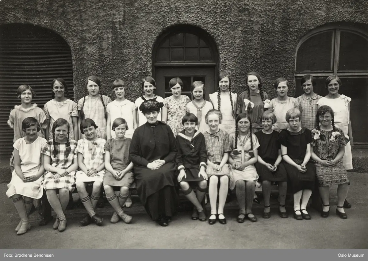 Vaterland skole, jenteklasse, 7. klasse, kvinne, lærer