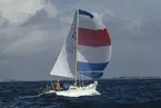 Albin Viggen seglar för spinnaker.