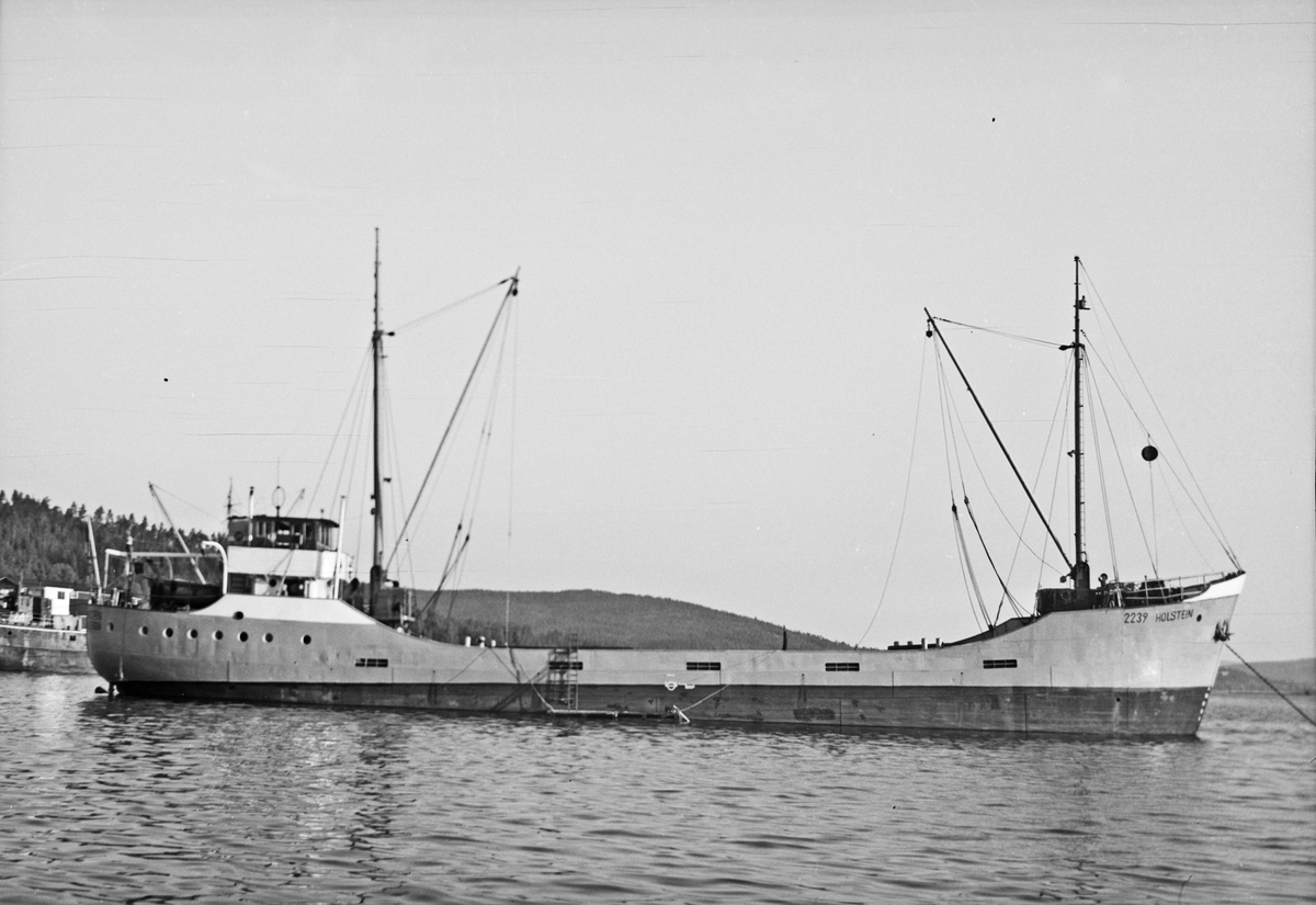 Ägare:/1940-60/: Jakob Poll. Hemort: Ütersen.