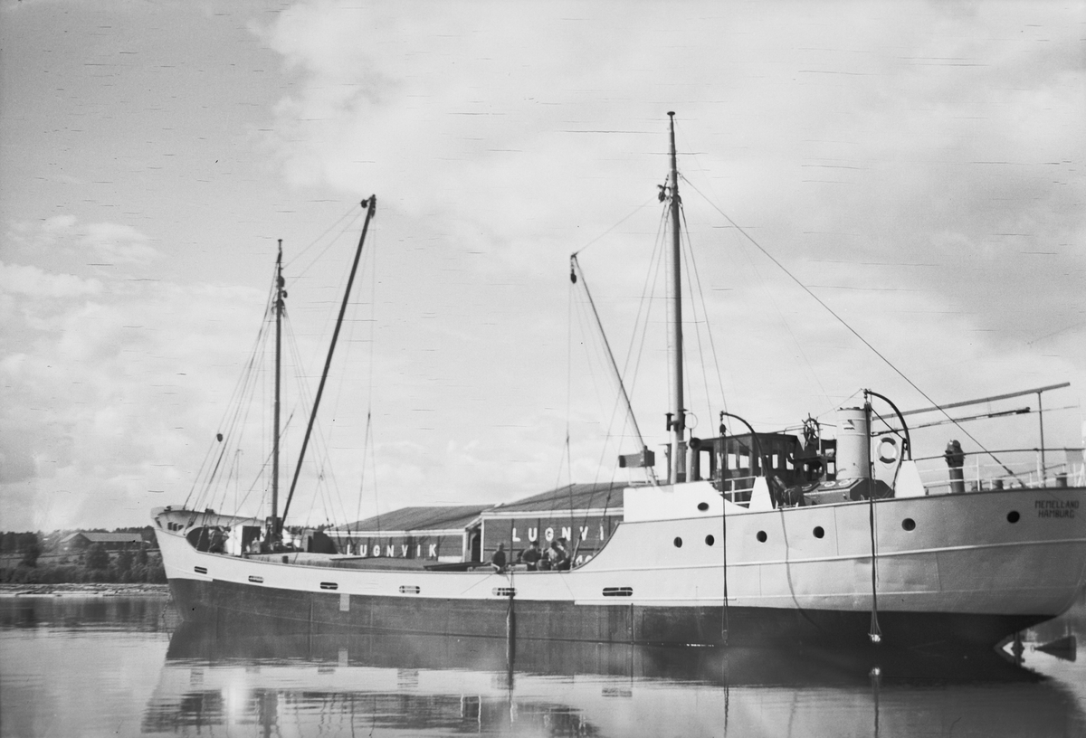 Ägare:/1939-62/: Erwin Schröder. Hemort: Hamburg.