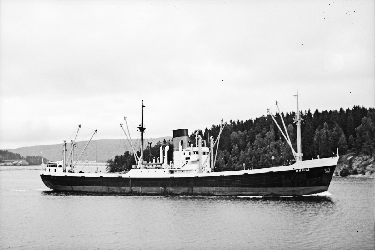 Ägare:/1964-72/: Arnold de Champs AB. Hemort: Stockholm.