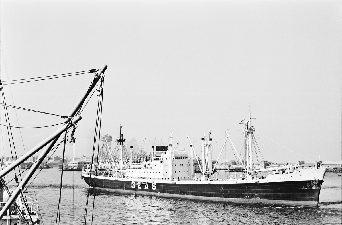 Ägare:/1964-73/: Nouvelle Compagnie de Navigation dÂ´Orbigny. Hemort: Rouen.
Firman ändrad 1967 till Compagnie de Navigation dÂ´Orbigny S.A.