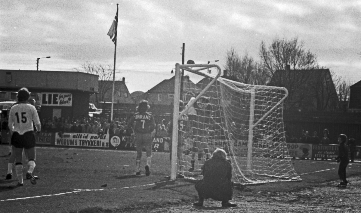 Sport - Fotball. Vard - Rosenborg.