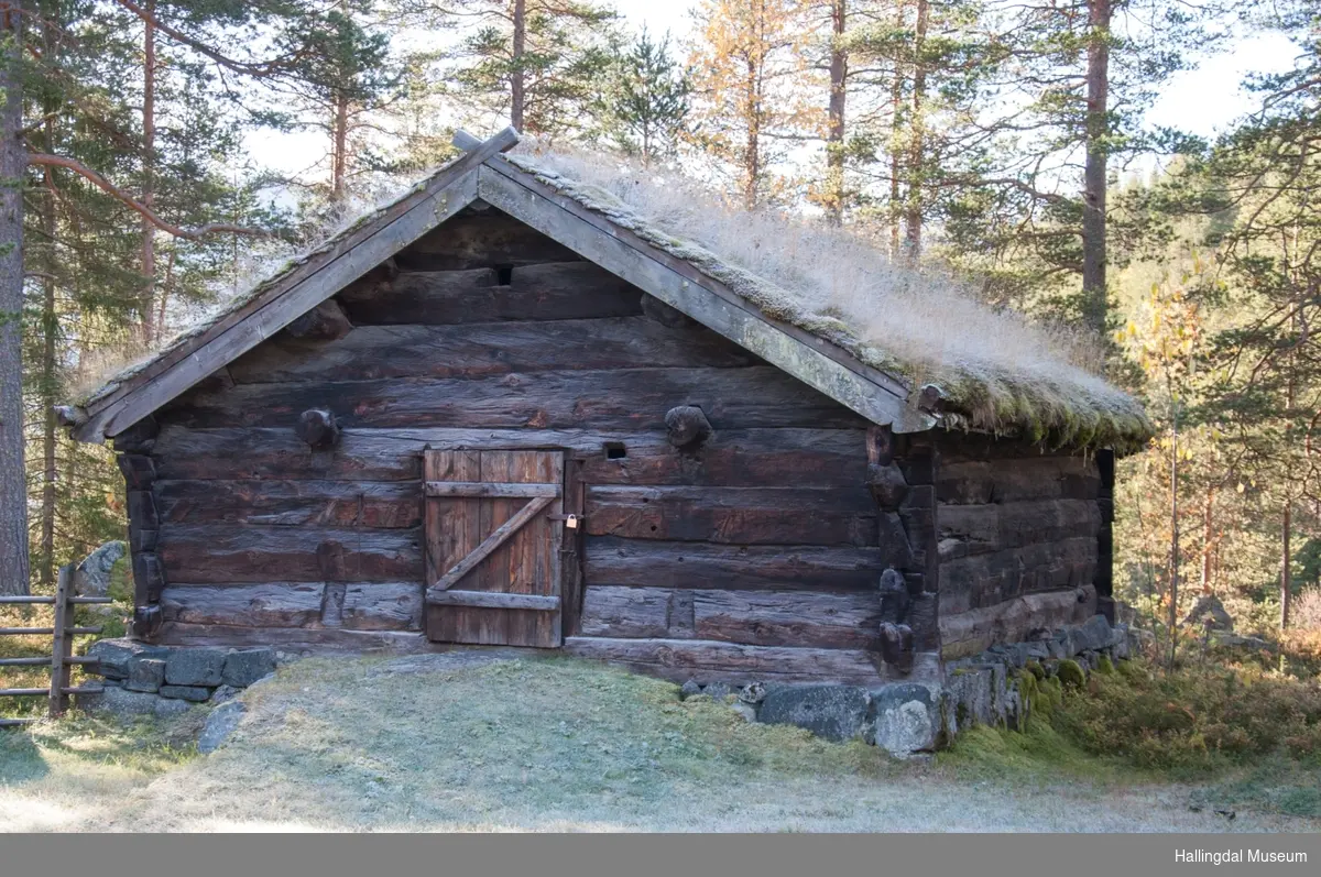 Fjøs fra Halvorsgard i Sudndalen