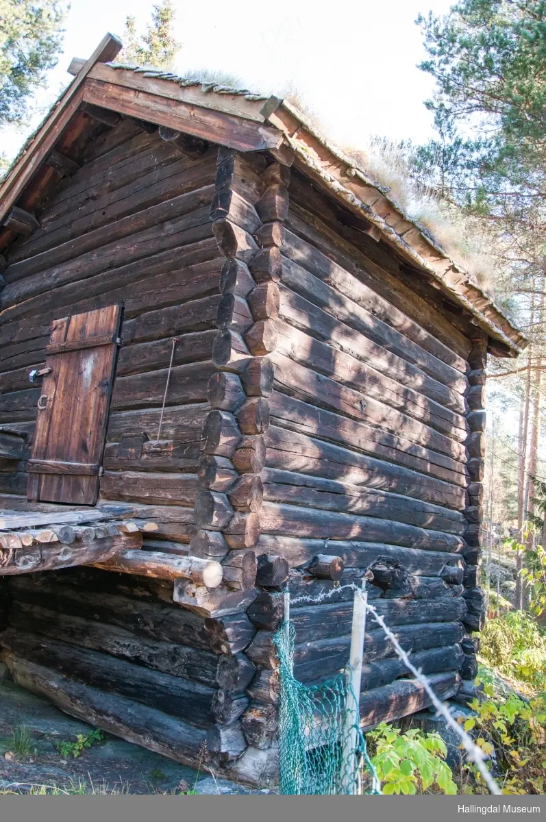 Kvernhus stod i Bergsån og hørte til Nestegard i Hovet