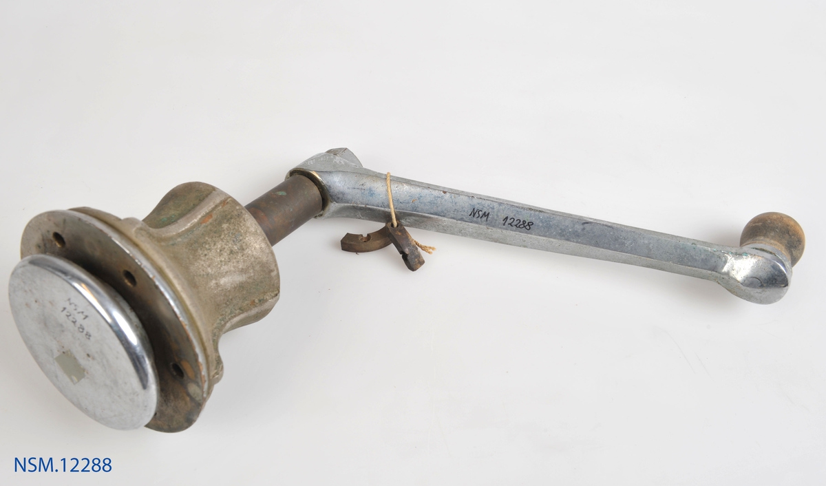 Vinsj med fastmontert håndtak