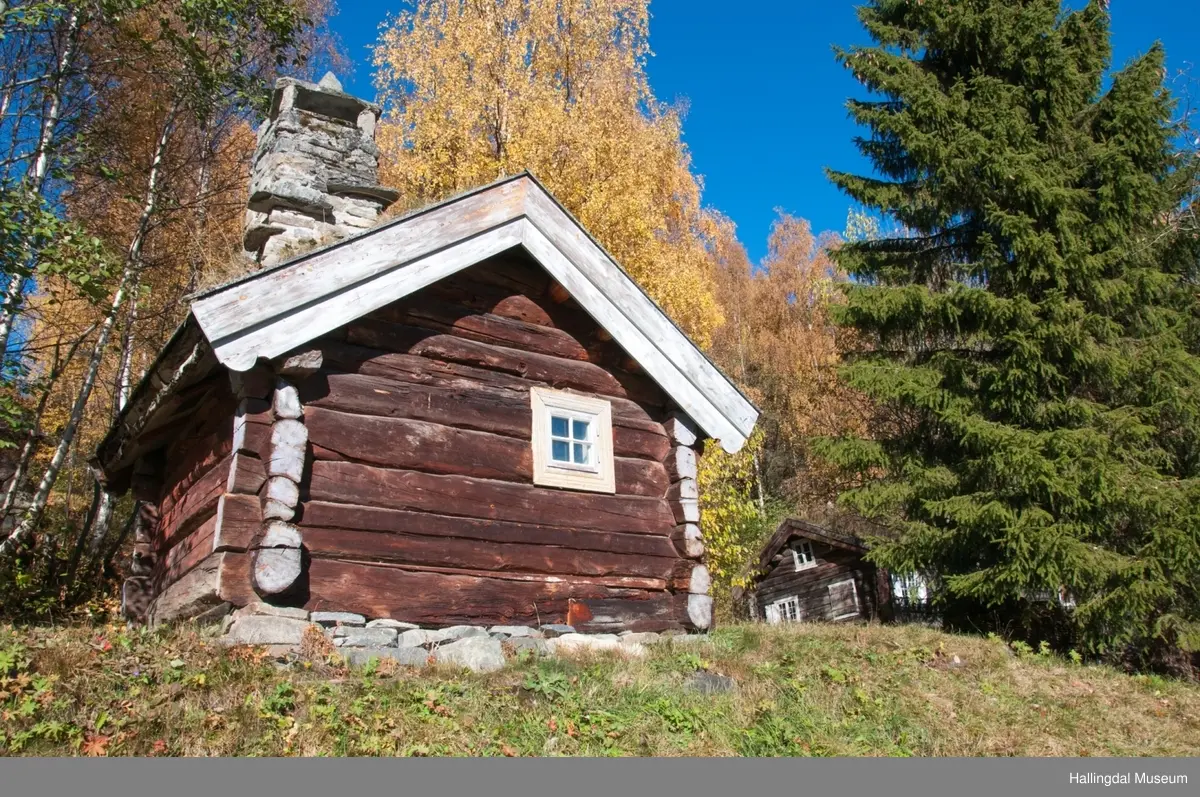 Blekkenslagerverksted fra Skomakarmoen i Granhagen på Ål Bygdamuseum, Leksvol