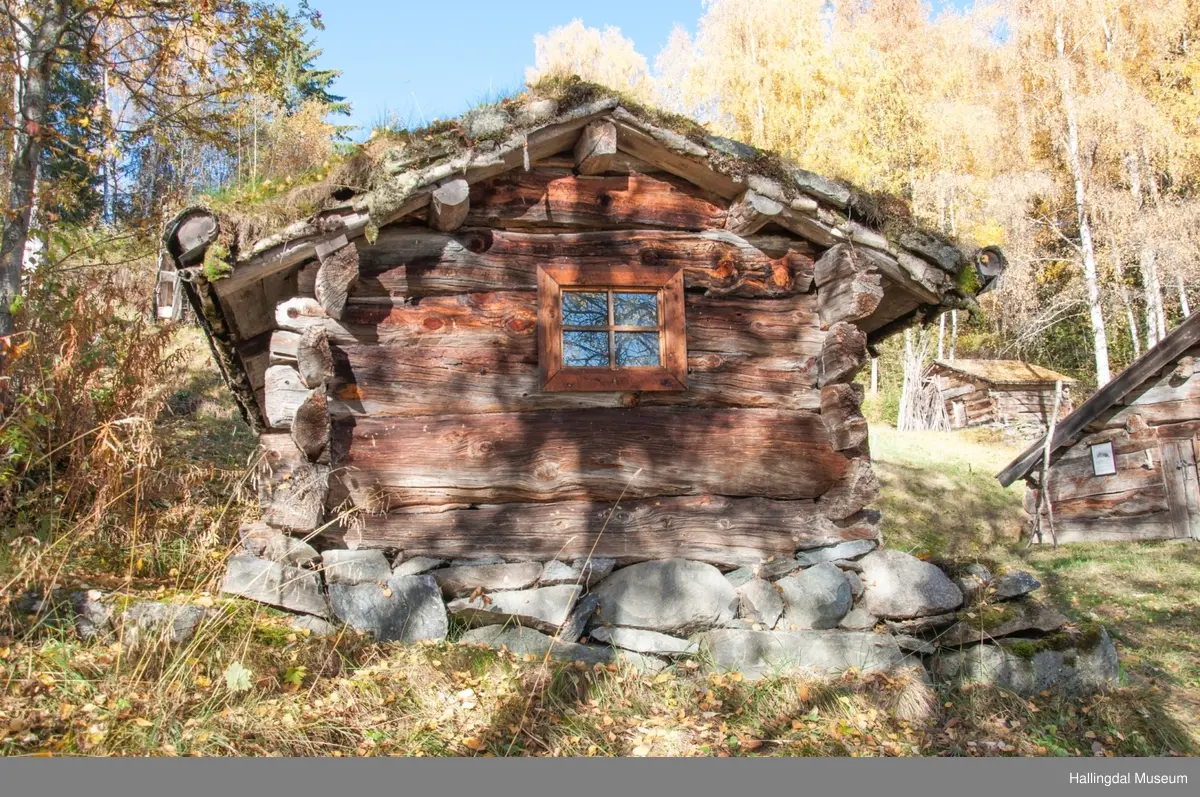 Kalvefjøs fra Fetjasølen (Bakka) på Ål Bygdamuseum, Leksvol