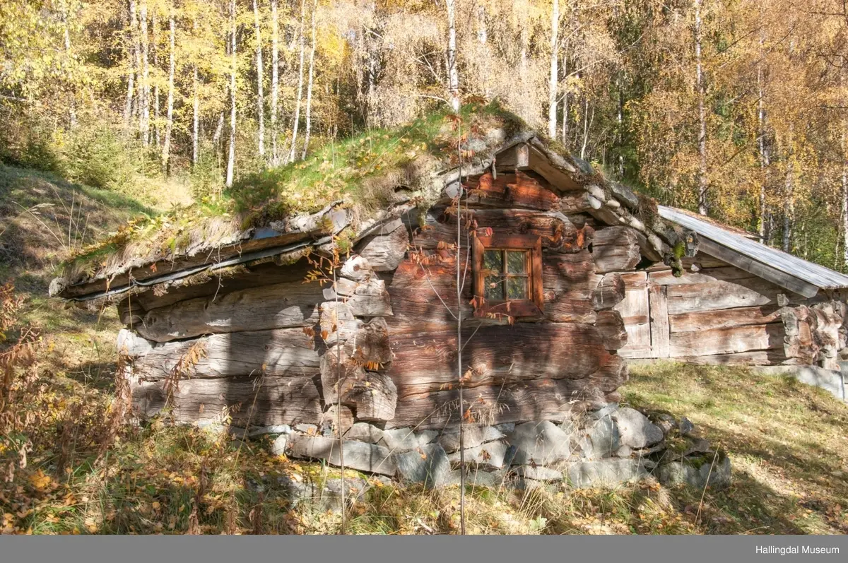 Kalvefjøs fra Fetjasølen (Bakka) på Ål Bygdamuseum, Leksvol