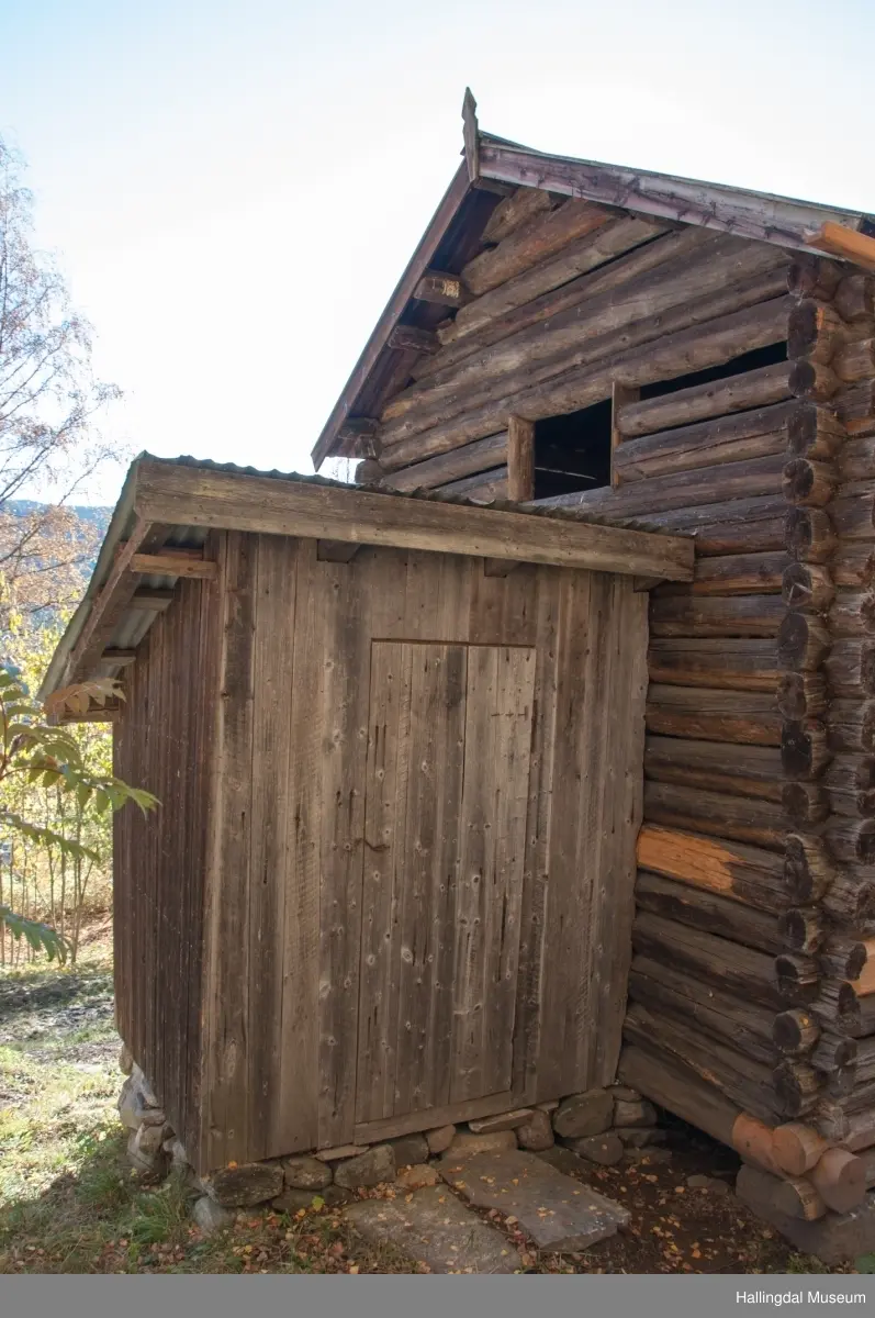Låve fra Dortehaugen, husmannsplass under Sata,  Ål Bygdamuseum, Leksvol