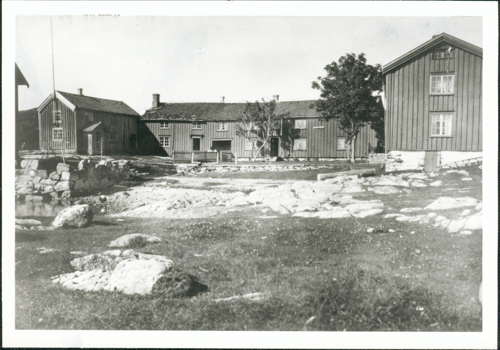 Gård, Kobberdal, oversiktsbilde.