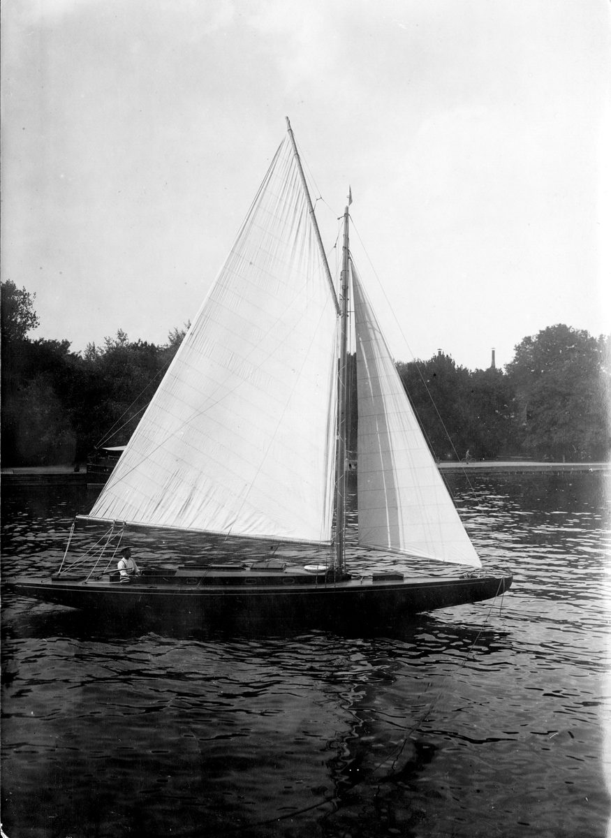 KSSS lottbåt 1914, 55 kvm skärgårdskryssaren GITT.