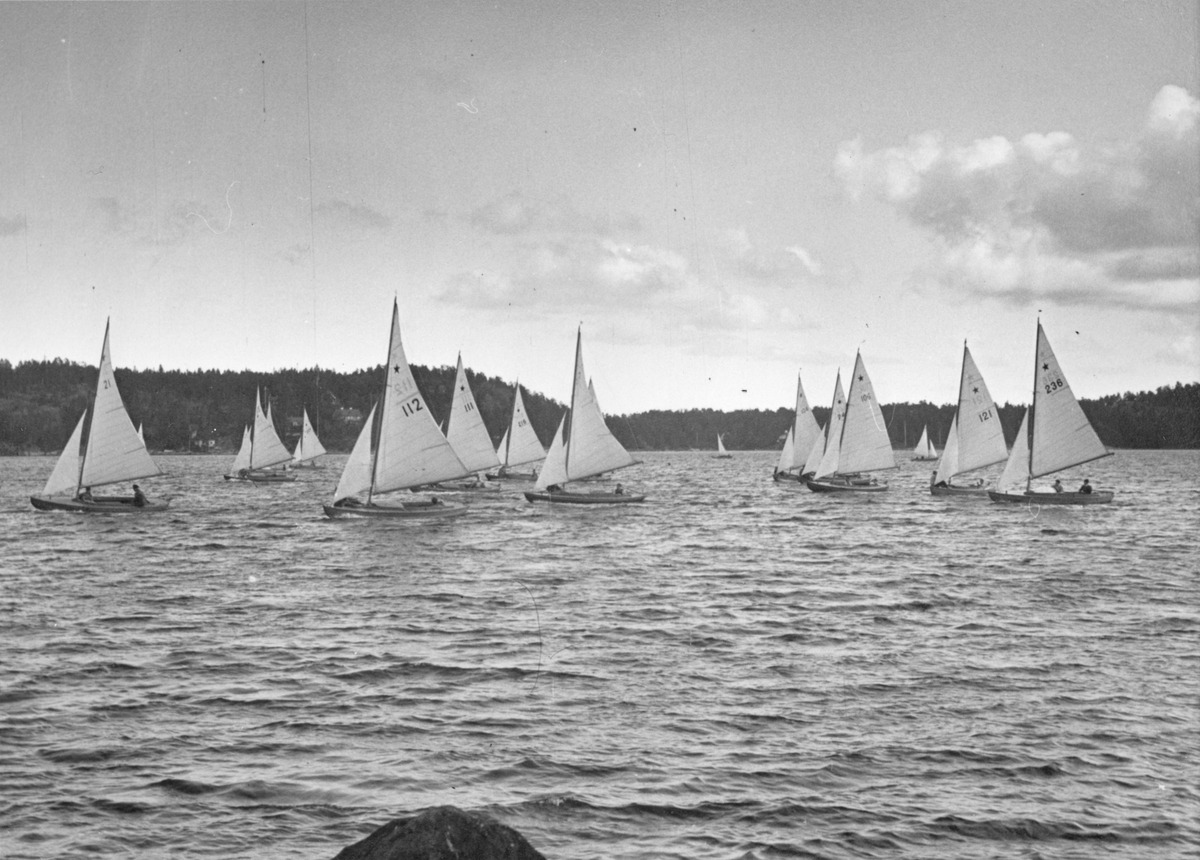 Stjärnbåtar under KSSS poängseglingar hösten 1943.