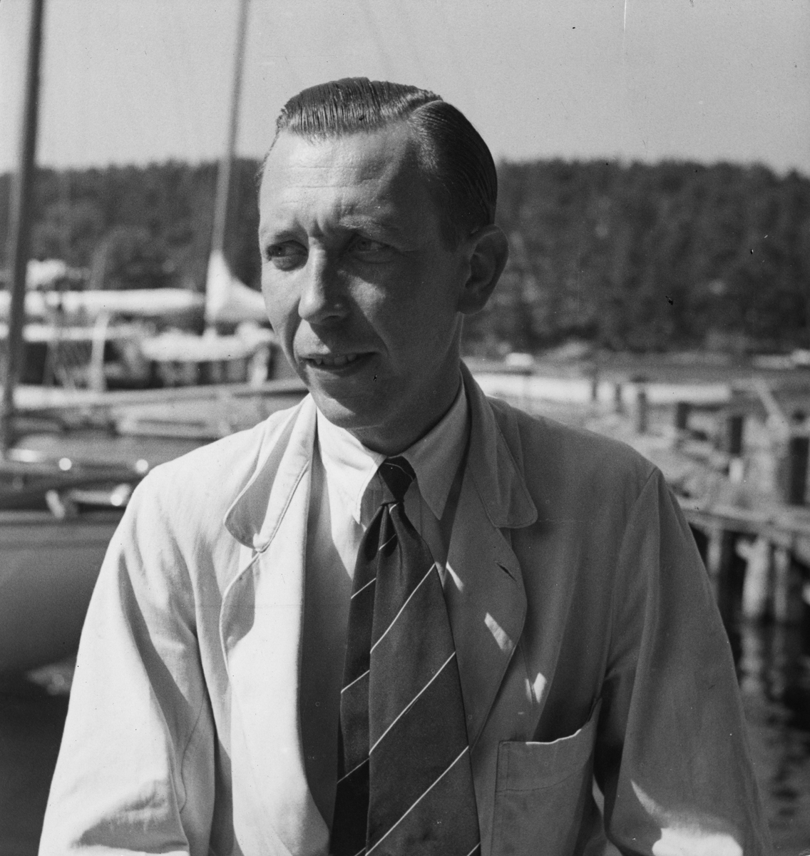 Svensk båtkonstruktör och delägare i Neglingevarvet.