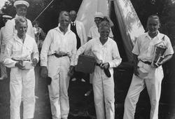 Det segrande laget från Saltsjöbadens Samskola som 3 juli 19