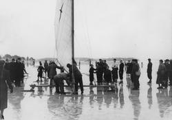 C. G. Fogman, Tore "Torpan" Billberg m.fl. vid isjakten Örne