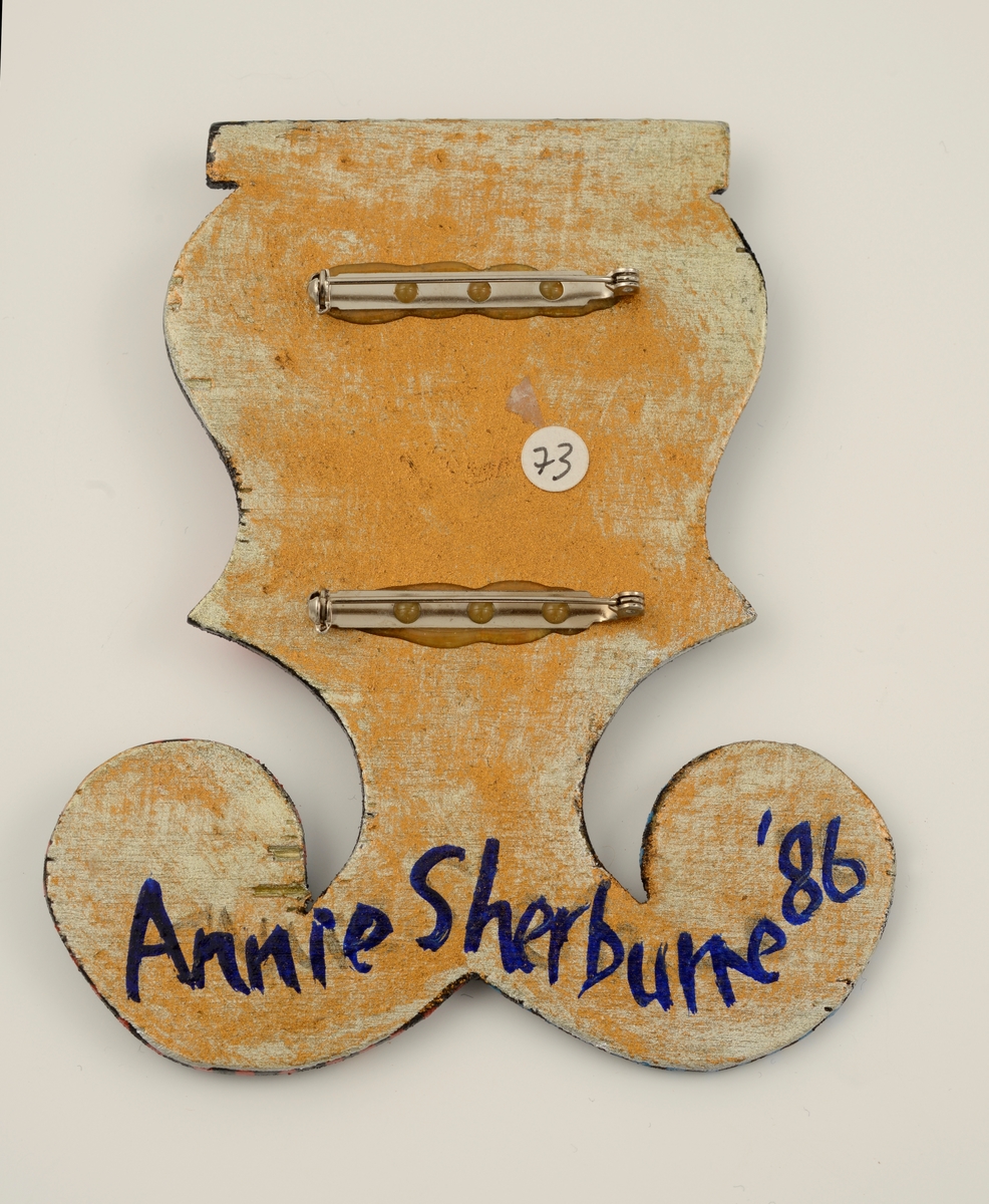 One off brooch [Brosje]