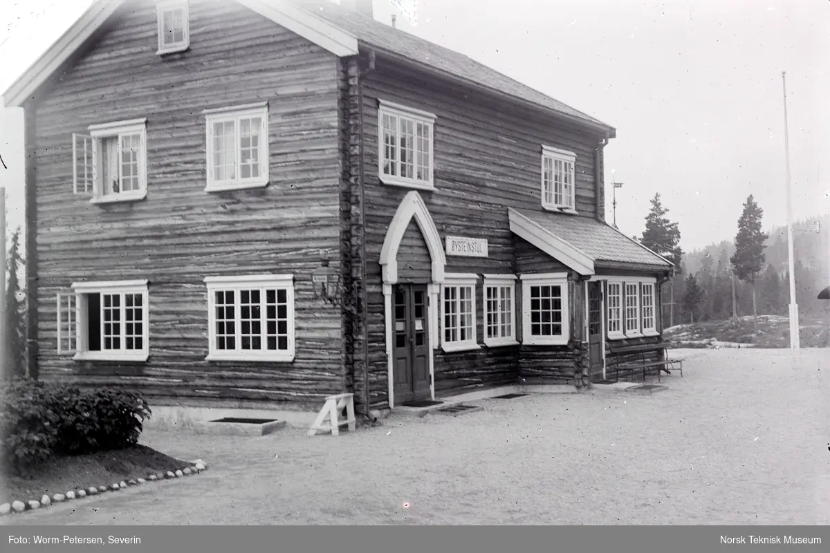 Øysteinstul Stasjon, fra Telemarksserien 1922.