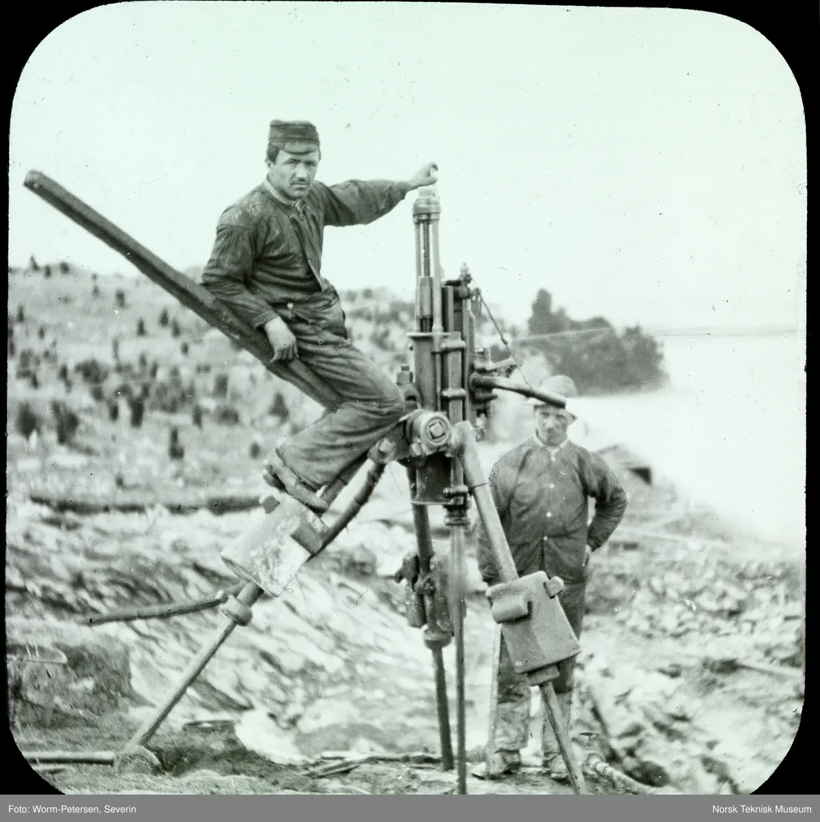 Ingersolls fjellboremaskin i arbeid