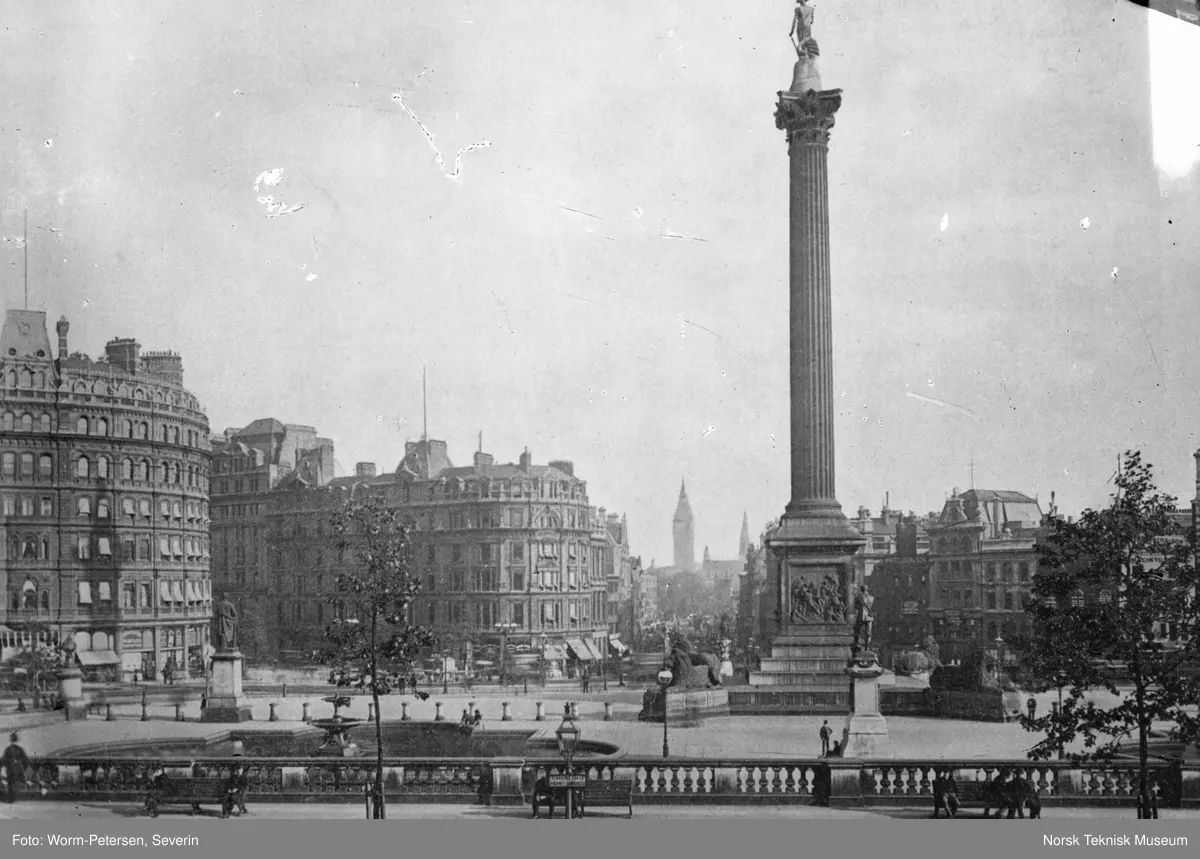 St. Pauls Cathedral og Trafalgar Square, London