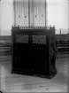 Orgel.
L. Sundquist och Boström Orgelfabrik & Musikaffär.
Olaigatan 13, Örebro.