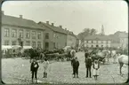 Stora torget, en torgdag 1890-talet.