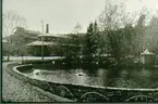 Mössebergs kurort, Svandammen med badhuset.