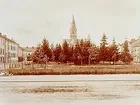 Olaus Petrikyrkan och Sofiaparken.