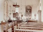 Interiör av Hovsta kyrka.
Beställningsnr: HA-233.
Örebro Läns Bildgalleri nr: 62.