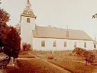 Snavlunda kyrka och kyrkogården.
Beställningsnr: SN-235.