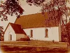 Östuna kyrka, kyrkobyggnad.
Nr: 556.