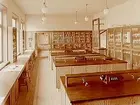Karolinska Läroverket, kemilaboratorium, interiör.