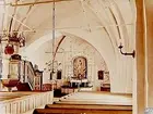 Interiör av Hacksta kyrka.
