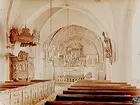 Interiör av Bro kyrkan.