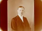 En man, bröstbild.
Pastor L. H. Friberg