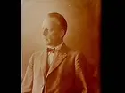 En man, bröstbild.
Carl Sterner