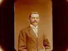 En man, bröstbild.
Einar Eriksson