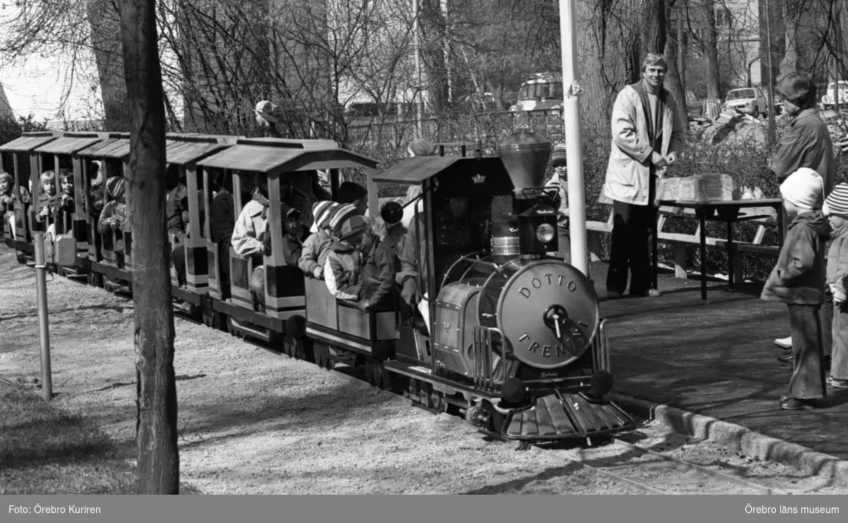 Nytt lilleputtåg, 13 maj 1976