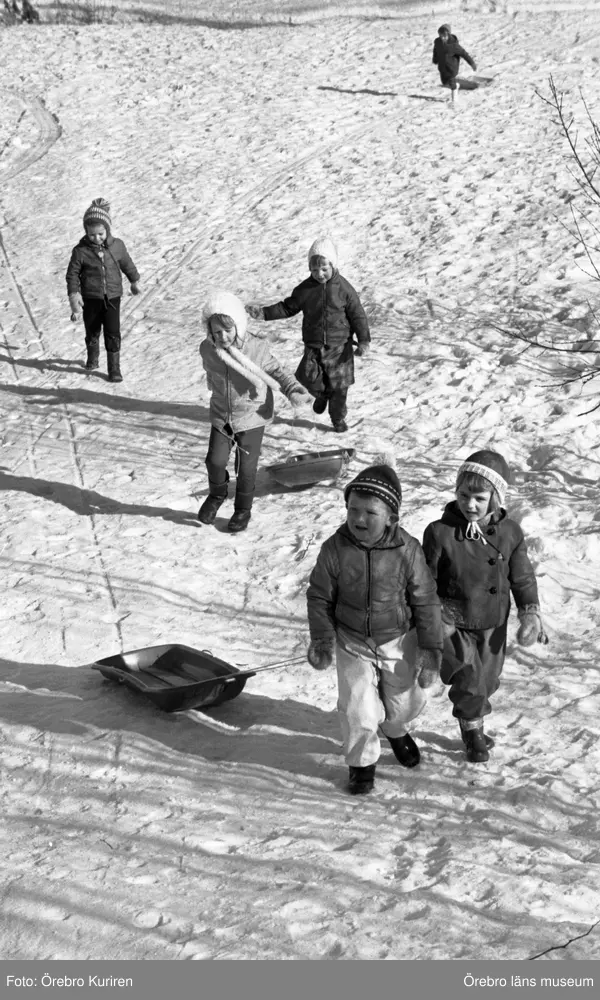 Att bo i Fjugesta. 13 mars 1969

Elever på Lekebergsskolan i Fjugesta.